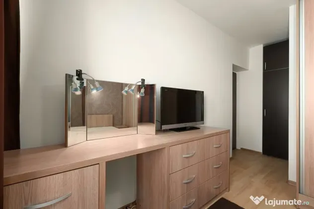 Apartament 2 camere, centrală proprie și metrou la cât...