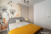 Apartament 2 camere – Vanzare - Mobilat cu Designer –...