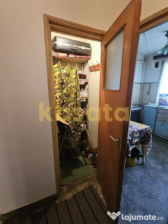 2 camere cu balcon spectaculos de 12,2 mp | Titan – Par...