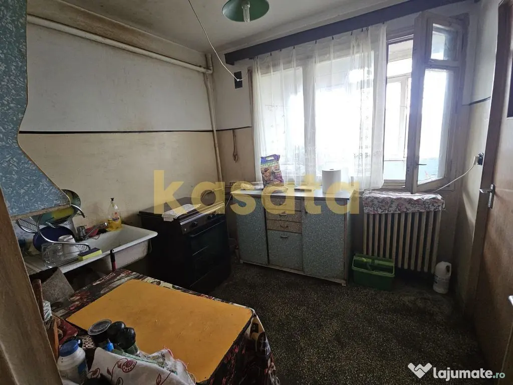 2 camere cu balcon spectaculos de 12,2 mp | Titan – Par...