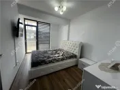 Apartament 3 camere 2 balcoane etaj intermediar zona Doamna 