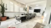 STRADAL l SPATIU BIROURI l CLINICA l CURTE l CALEA GRVITE... 