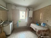 Apartament 3 camere , 2 bai , etaj intermediar , Radauti 
