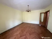 Apartament 3 camere , 2 bai , etaj intermediar , Radauti 