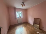 Apartament 3 camere , 2 bai , etaj intermediar , Radauti 