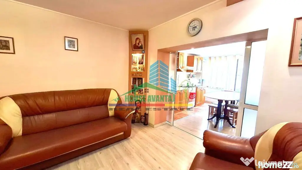 Apartament 3 camere, parter, gata de mutare