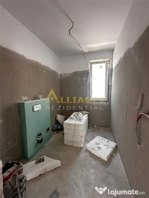 Apartament 2 camere tip duplex { Strada Biruintei }