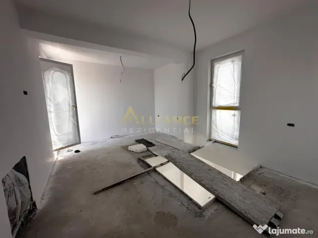 Apartament 2 camere tip duplex { Strada Biruintei }