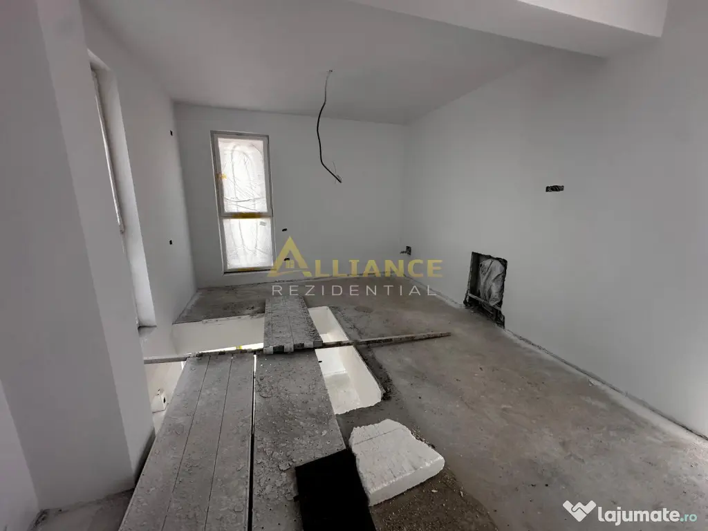 Apartament 2 camere tip duplex { Strada Biruintei }