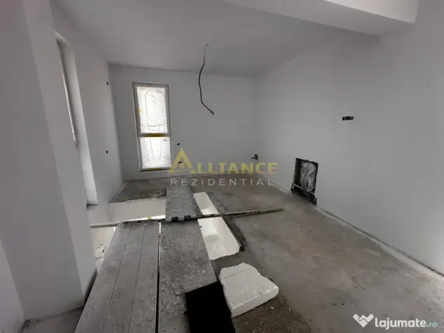 Apartament 2 camere tip duplex { Strada Biruintei }