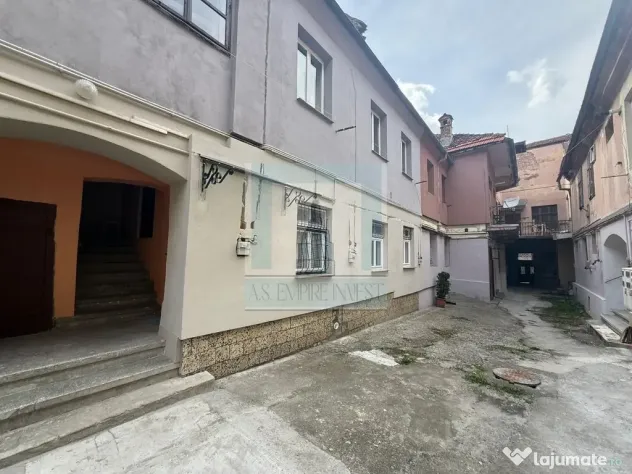 De inchiriat garsoniera, in inima orasului Brasov