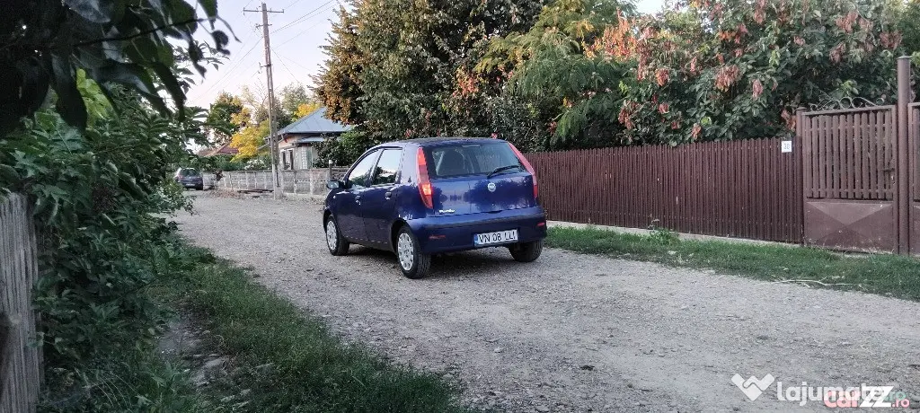 Fiat. Punto. Benzină.