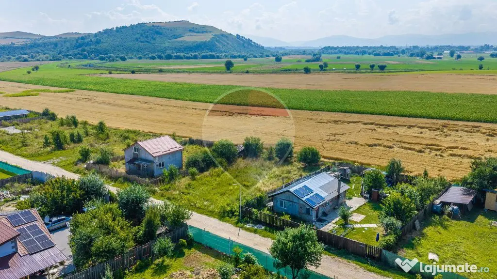 Parcele teren intra/extravilan 563 si 606 mp Bod/2 proiec...