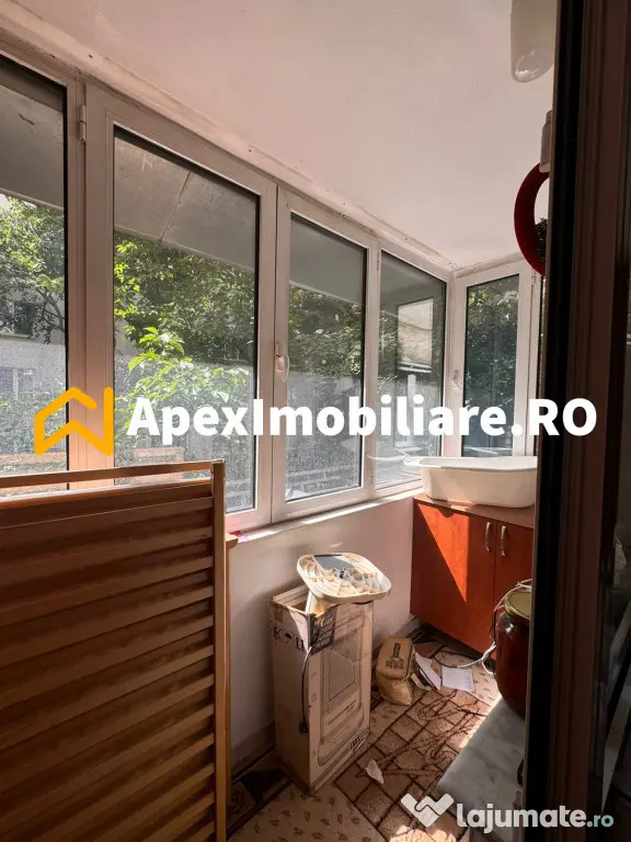 Apartament 3 camere de inchiriat Valea Ialomitei București