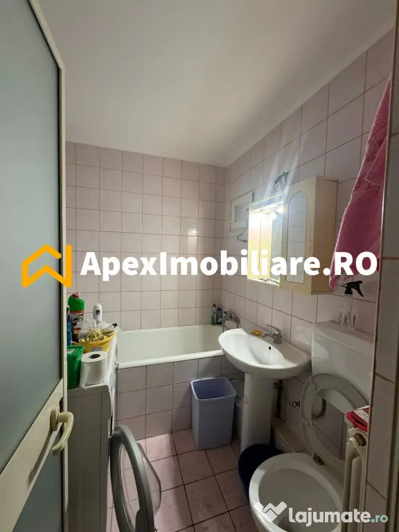Apartament 3 camere de inchiriat Valea Ialomitei București
