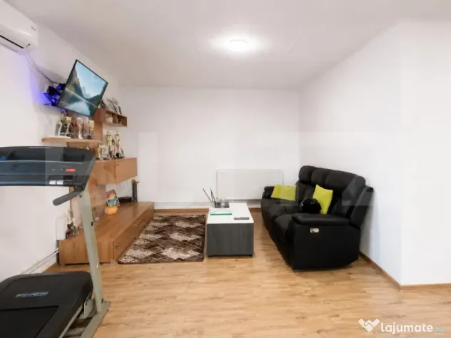 Casa parter, 97 mp utili, 400 mp teren, zona Aeroport