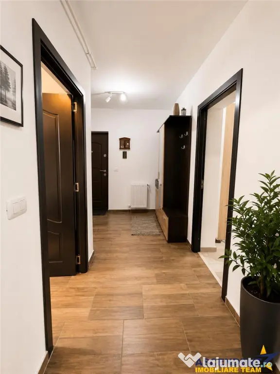 Apartament decomandat, zona Coresi, Tractorul, Brasov