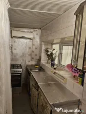 Apartament de vanzare, 2 camere, semidecomandat, zona viaduc 