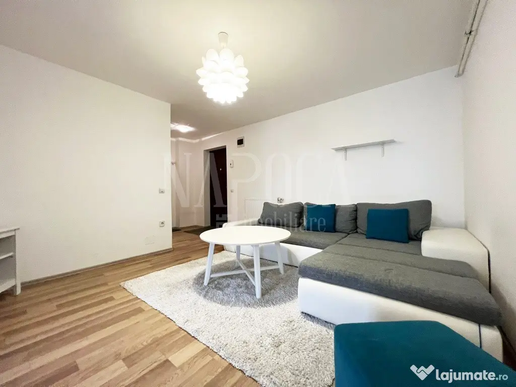 închiriez apartament două camere