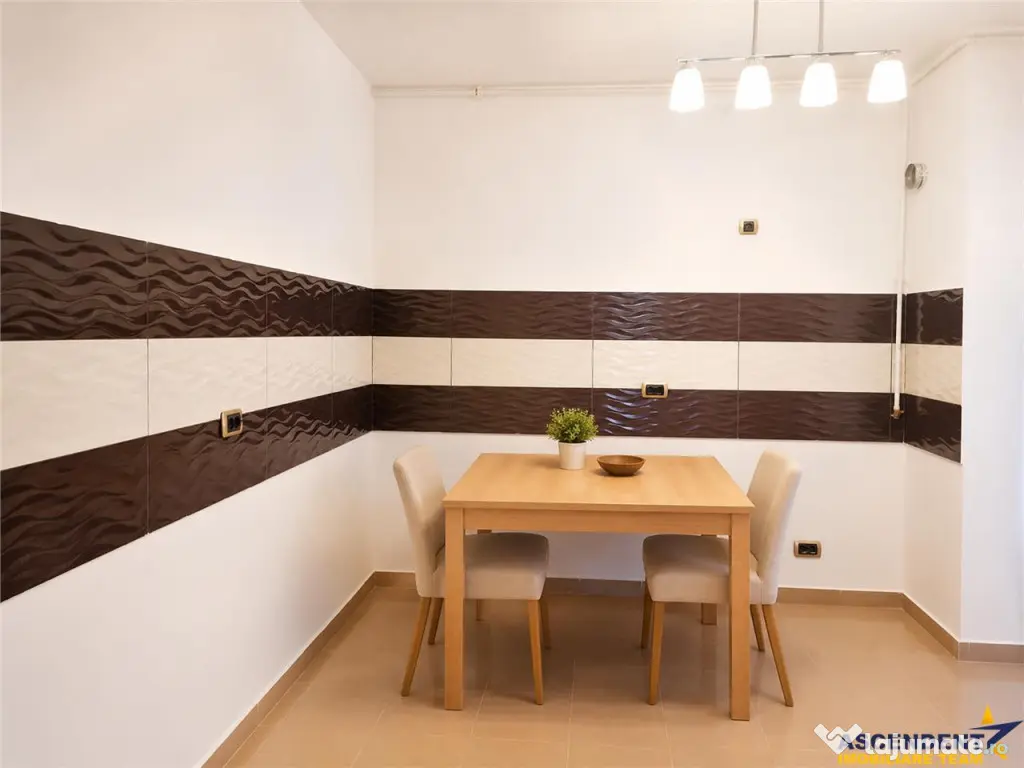 Compozitie generoasa, loc parcare, boxa, Isaran Residence, T