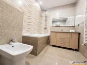 Compozitie generoasa, loc parcare, boxa, Isaran Residence, T 