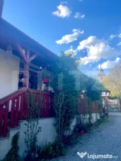 Casă de vânzare în Corunca | CENTRU ! 