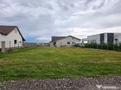 Teren intravilan 678 mp Mosnita Veche / Toate utilitatile di