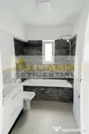 Casa Individuala - 5 camere 3 bai - Teren 300 MP