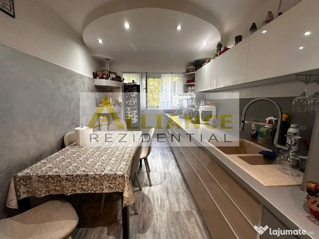 Aparatorii Patriei la 8 min. | 3 camere RENOVAT, 70mp, Mo...