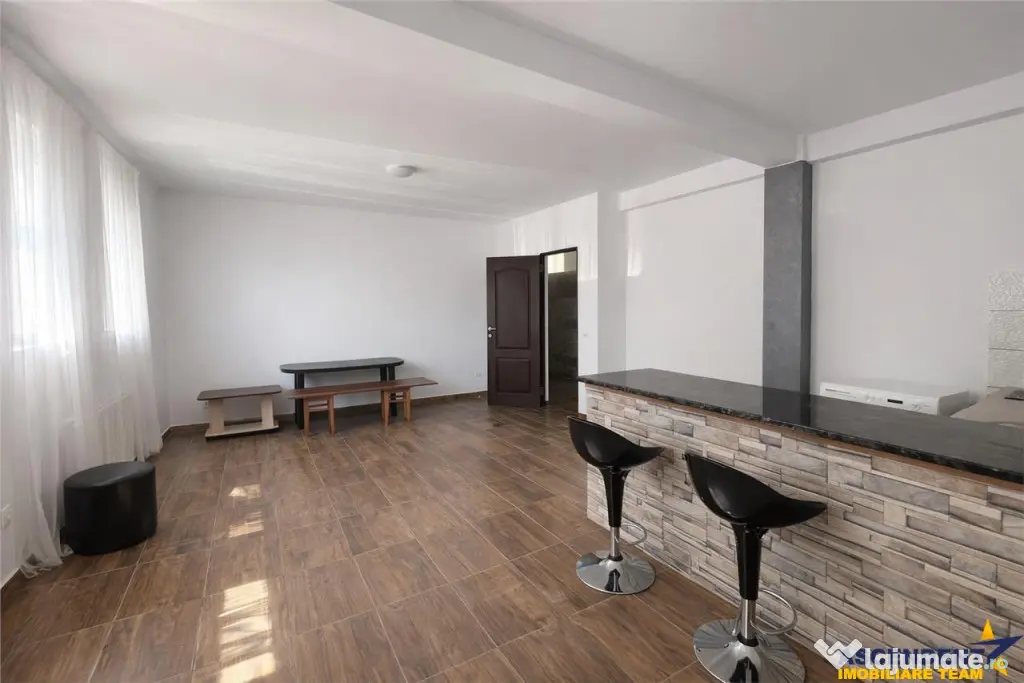 FILM 3D!Edificiu multifunctional, Semicentral,Targu Mures