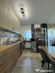 Apartament 3 camere, 60mp, balcon, etaj 1, parcare, Terra