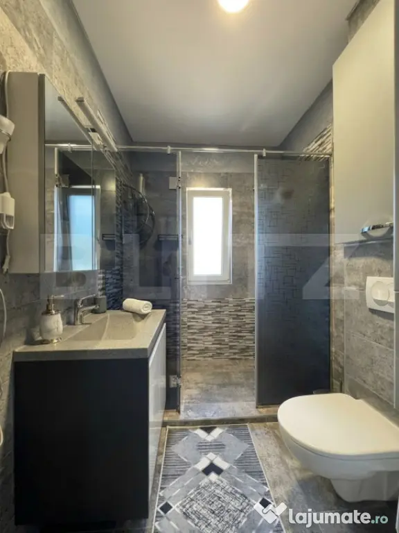 Apartament 3 camere, 60mp, balcon, etaj 1, parcare, Terra