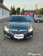 Vând Opel Insignia!
