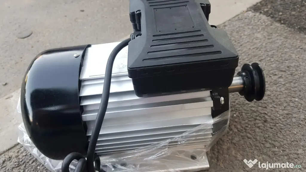 Motor 4 kw pentru conversie compresoare 380 v - 220 v