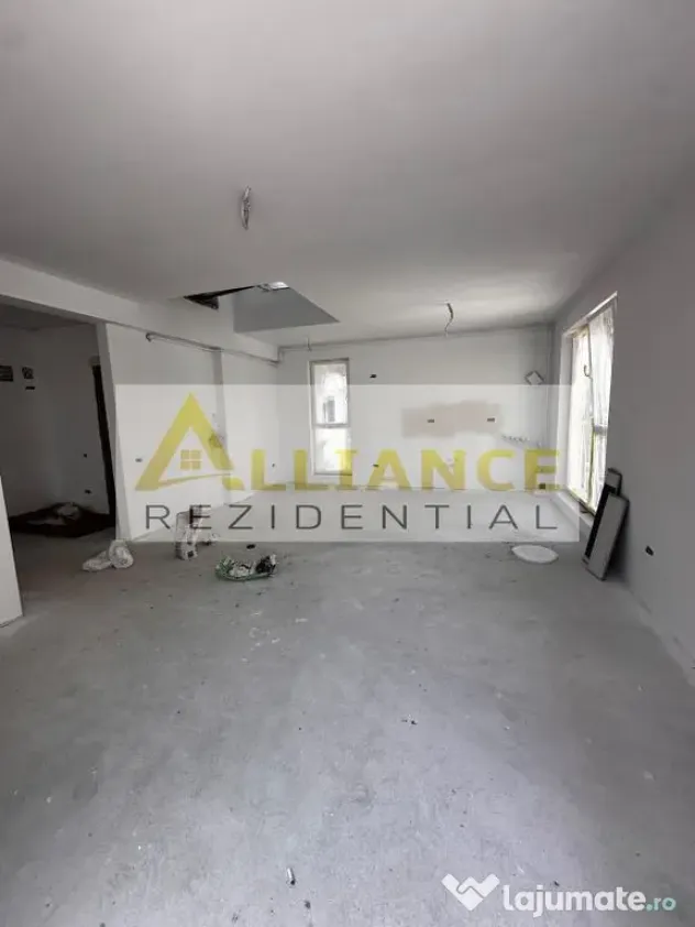 Apartament 2 camere tip duplex { Strada Biruintei }
