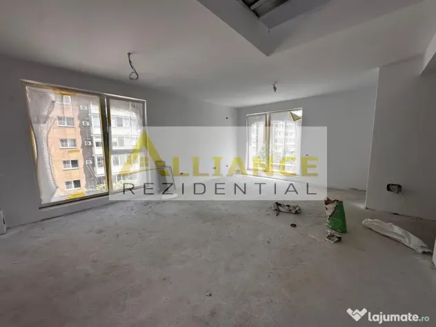 Apartament 2 camere tip duplex { Strada Biruintei }