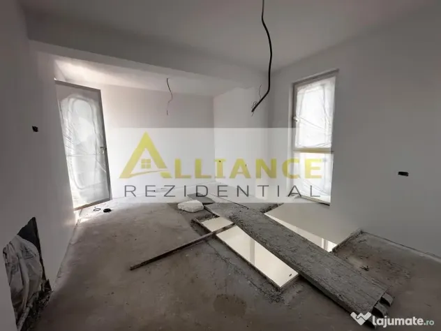 Apartament 2 camere tip duplex { Strada Biruintei }