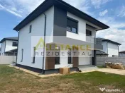 Vila individuala- 500m de STV - pod - beci - strada asfal...