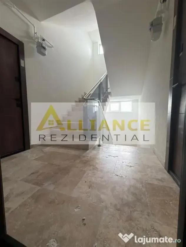 Apartament 3 camere de vanzare | Loc de parcare inclus | ...