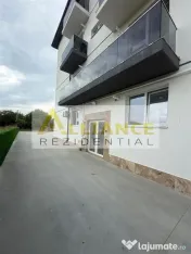 Apartament 3 camere de vanzare | Loc de parcare inclus | ...