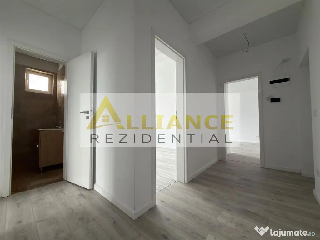 Apartament 3 camere de vanzare | Loc de parcare inclus | ...