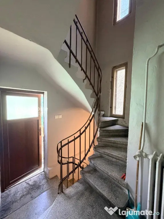 Casa individuala D+P+M | 200 mp construiti | Teren 306 mp |