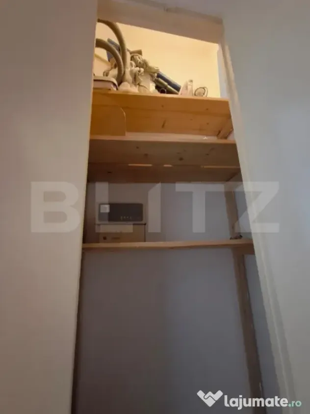Apartament 3 camere, 66 mp, 2 locuri de parcare, zona Calea
