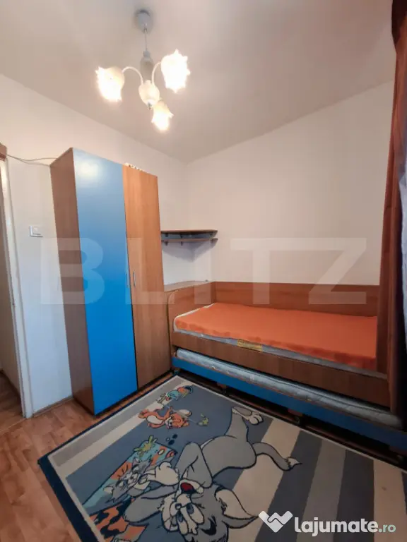 Apartament 3 camere, 66 mp, 2 locuri de parcare, zona Calea