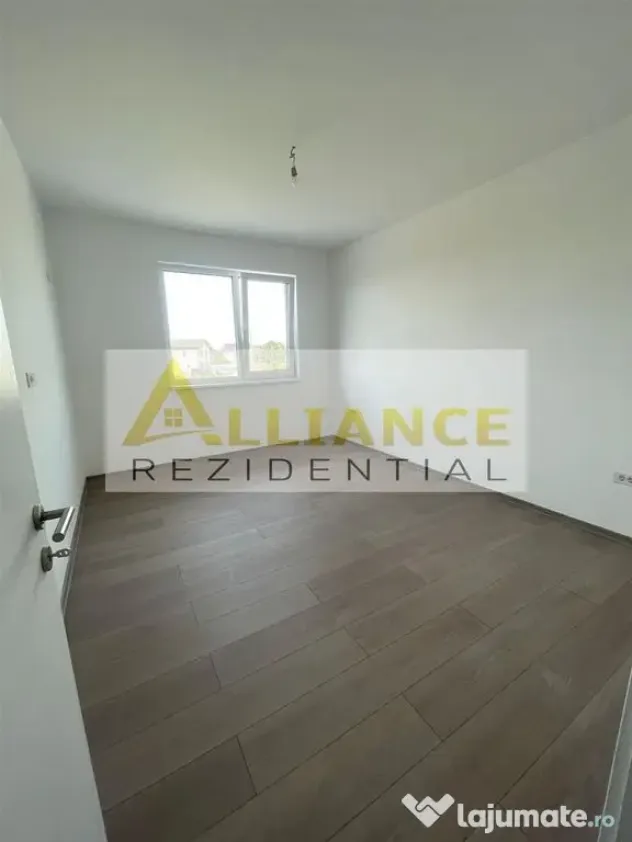 Vila cu 4 camere | Str. Miorita | Intrare Comuna Berceni