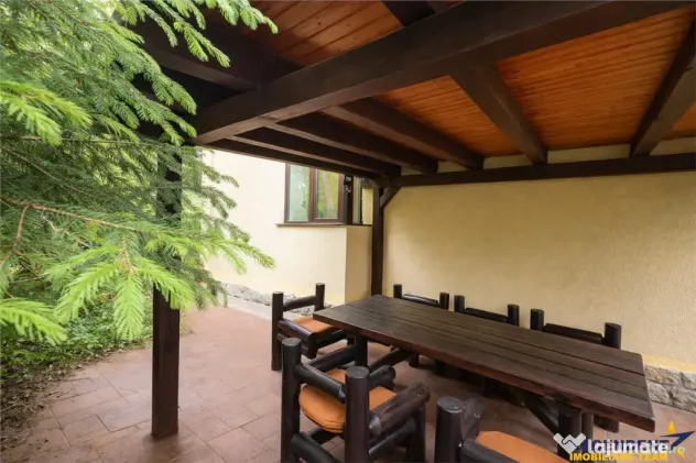 Tur LIVE! Refugiu in ambientul special al statiunii Poiana B