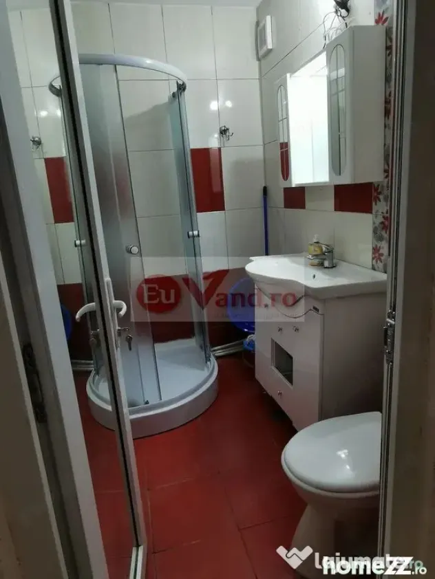 De inchiriat apartament 3 camere, parter, zona Constructorilor, 400 Euro - Galati (Galati)