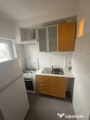 Garsoniera Confort 1 Etaj 3 - Zona Zamca