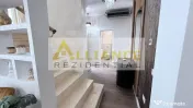Duplex - 5 camere - 3 bai - 304 mp teren la intrare in co... 