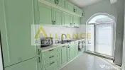 Duplex - 5 camere - 3 bai - 304 mp teren la intrare in co... 